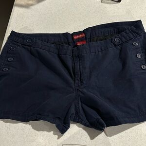 Women’s shorts